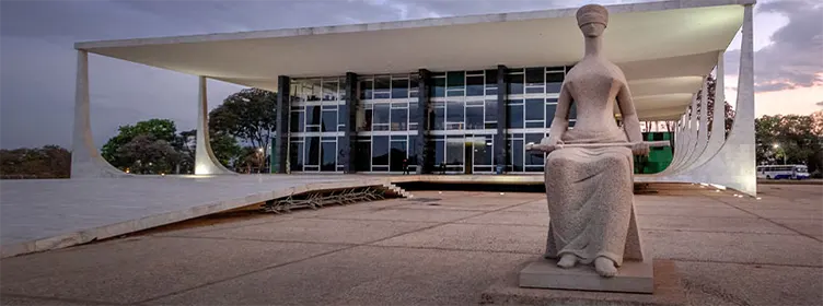 Tribunais Superiores